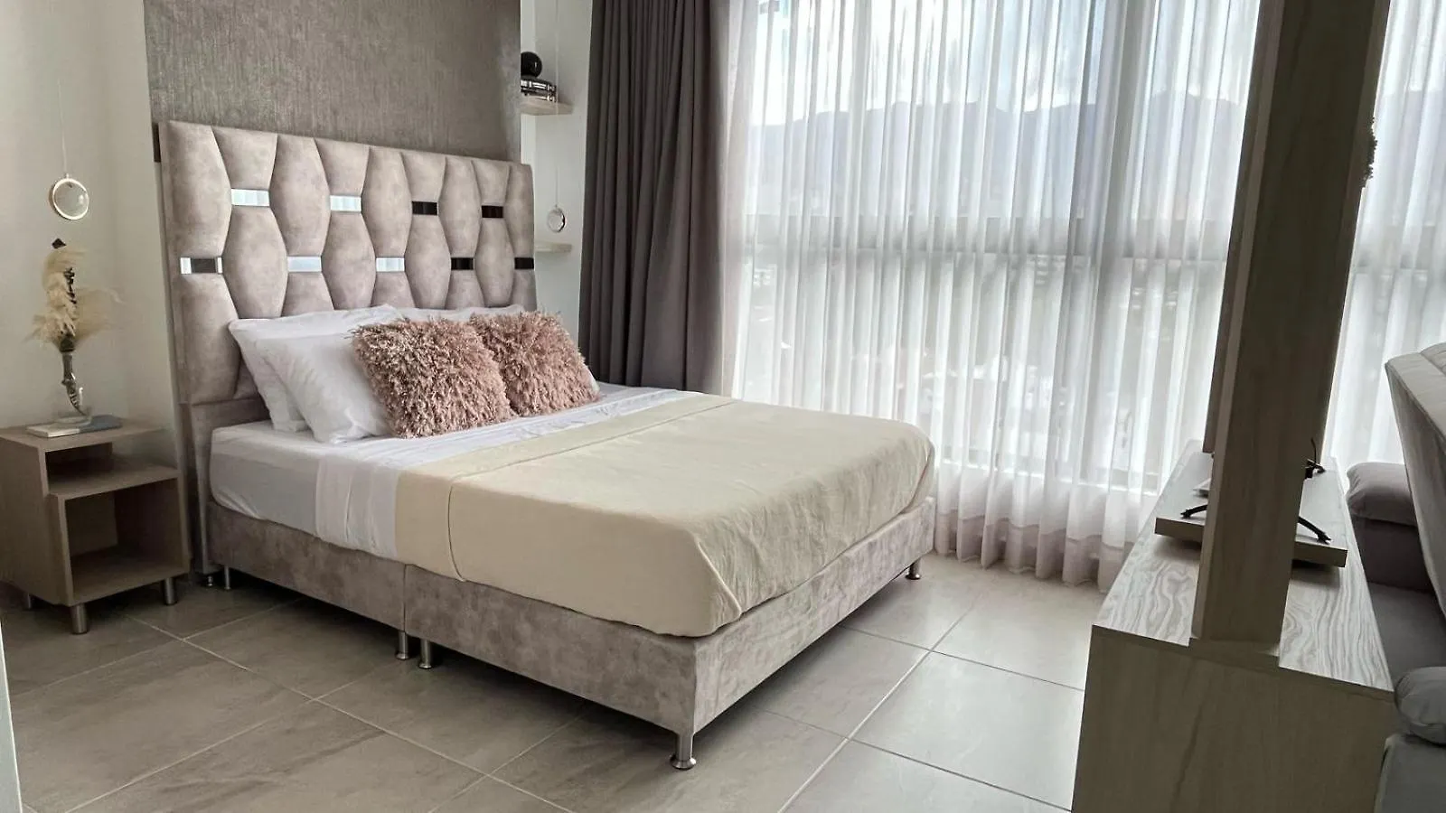 Nuevos Y Hermosos Loft Ac Perfecta Ubicacion Medellin