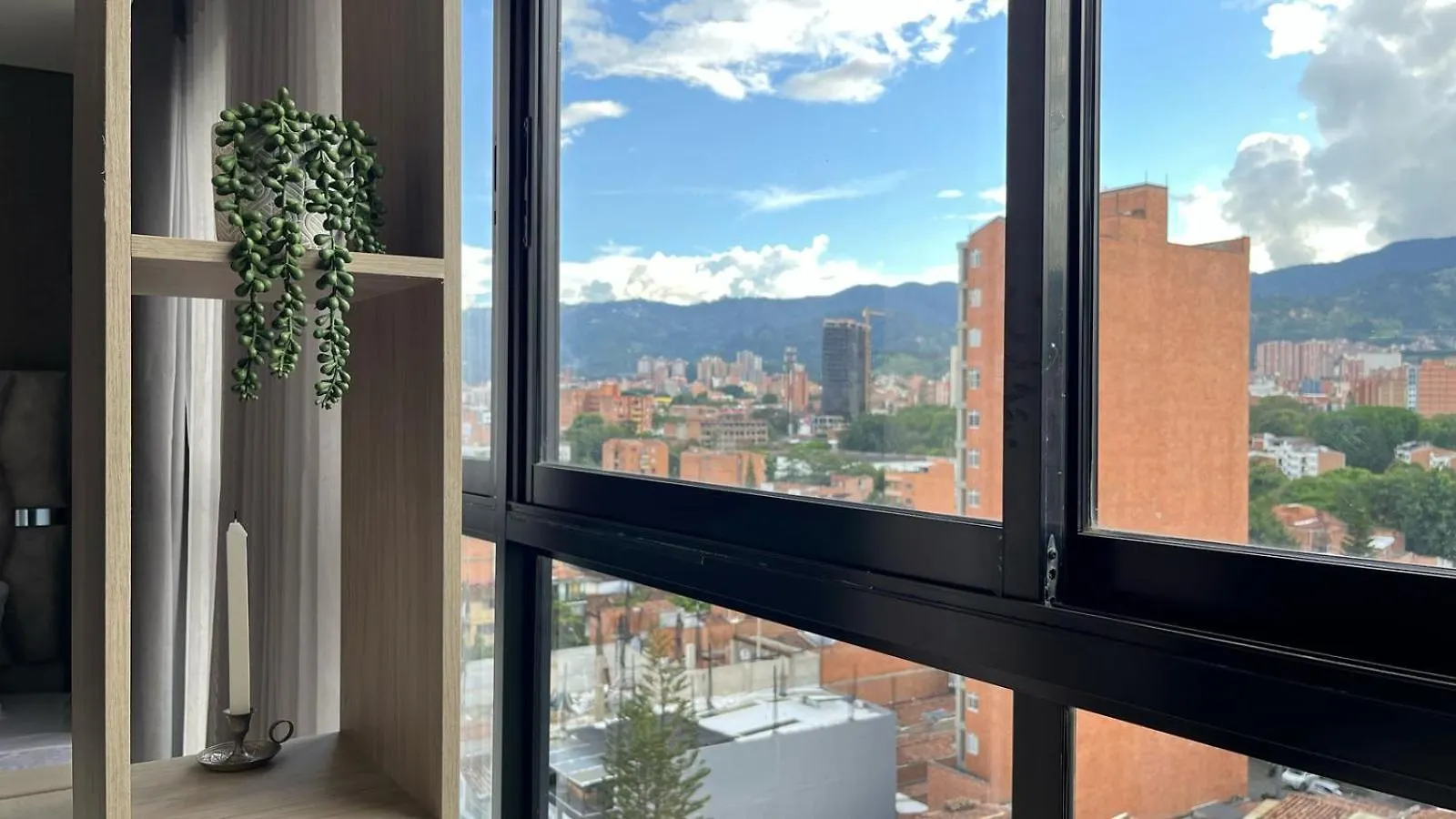 Nuevos Y Hermosos Loft Ac Perfecta Ubicacion Medellin 0*,  Colombia