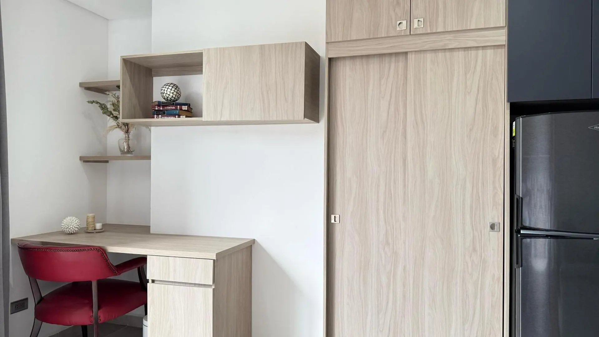 Nuevos Y Hermosos Loft Ac Perfecta Ubicacion Medellin 0*,