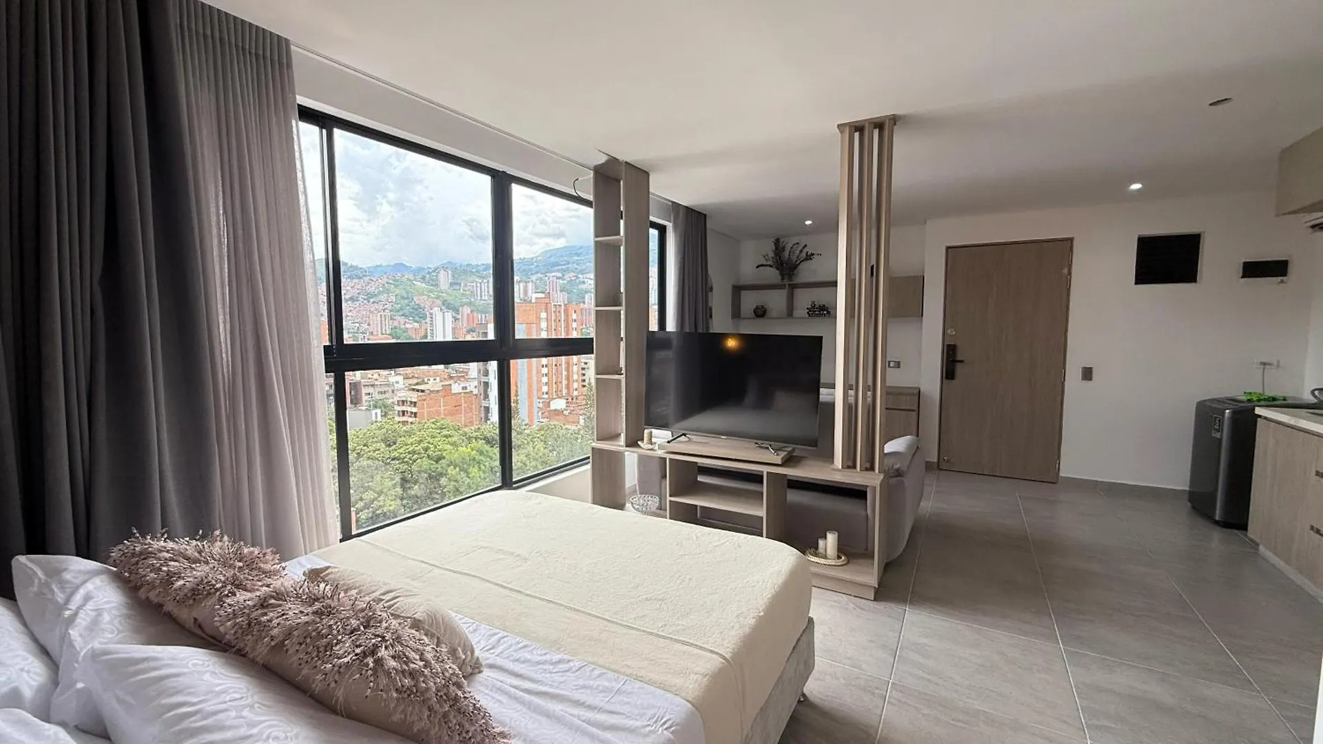 Nuevos Y Hermosos Loft Ac Perfecta Ubicacion Medellin